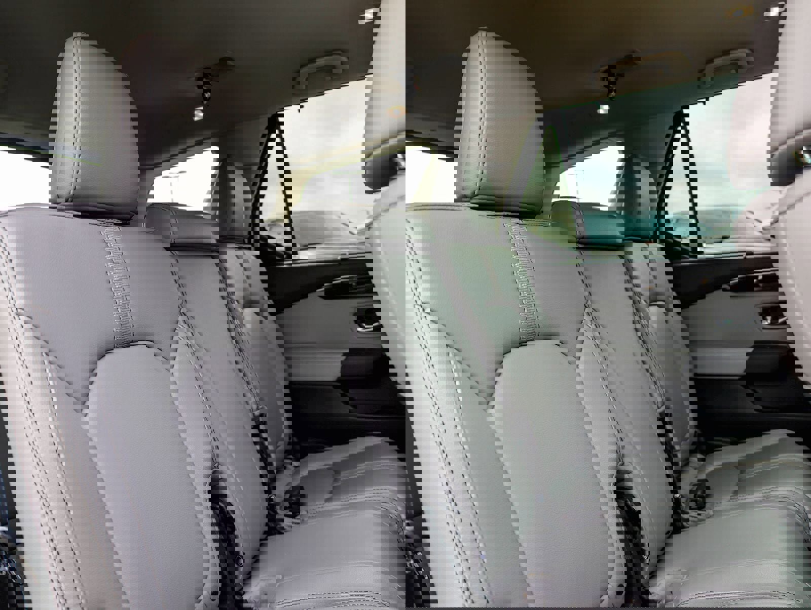 Used 2023 Honda Pilot EX-L image 12