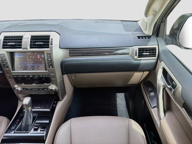 Used 2021 Lexus GX 460 Premium w/ Premium Package AWD/4WD image 18