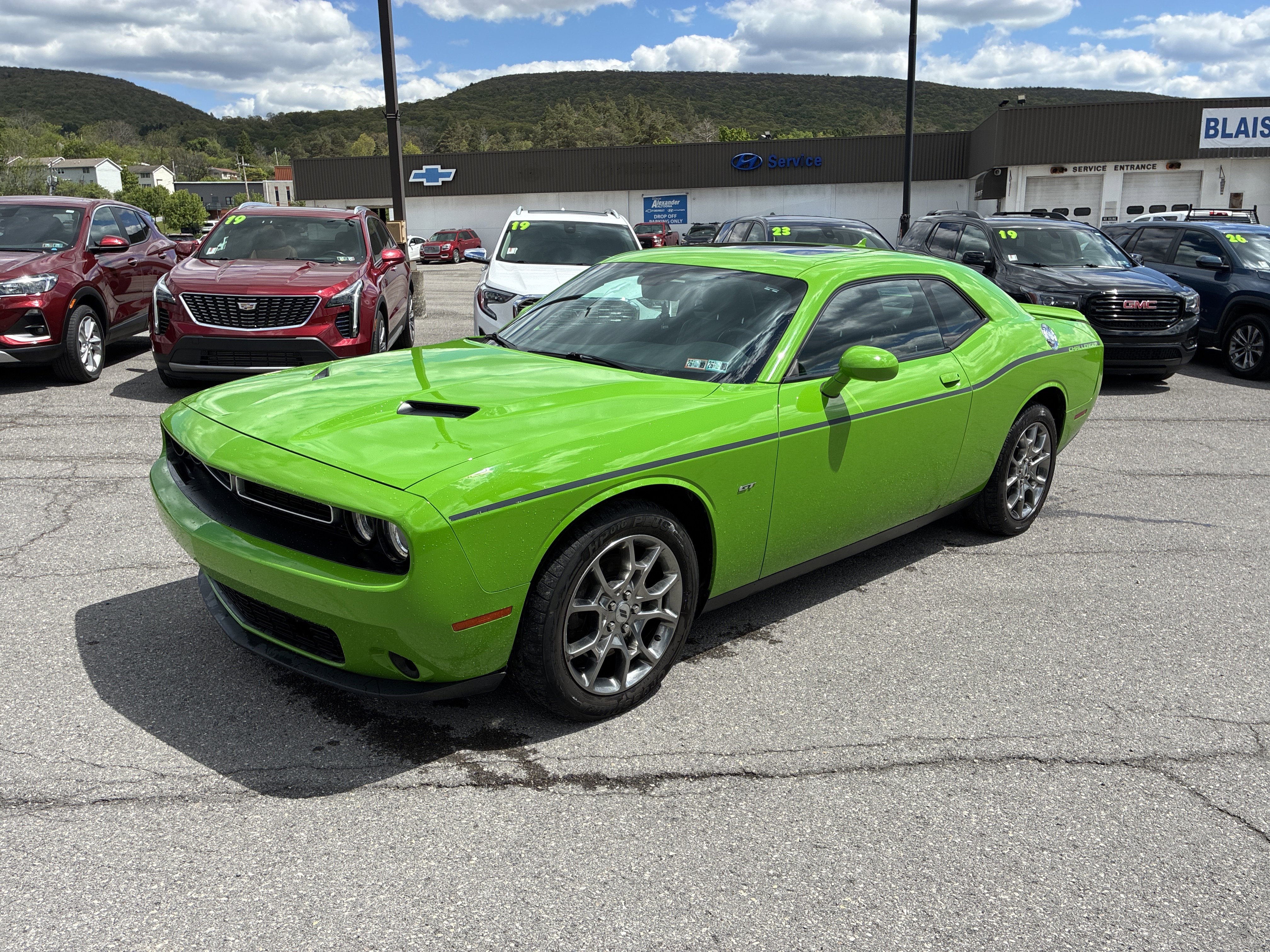 Used 2017 Dodge Challenger GT AWD/4WD image 7