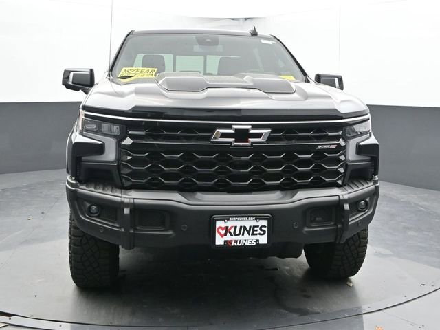 Used 2024 Chevrolet Silverado 1500 ZR2 w/ ZR2 Bison Edition image 4