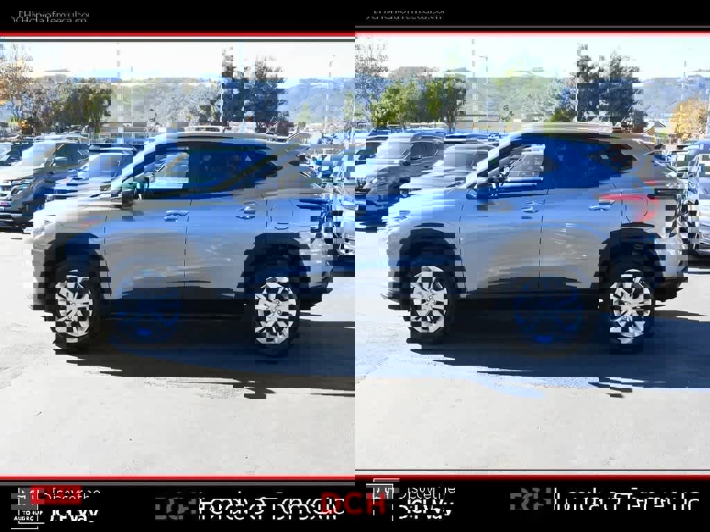 Used 2024 Chevrolet Trax LS w/ Driver Confidence Package image 4