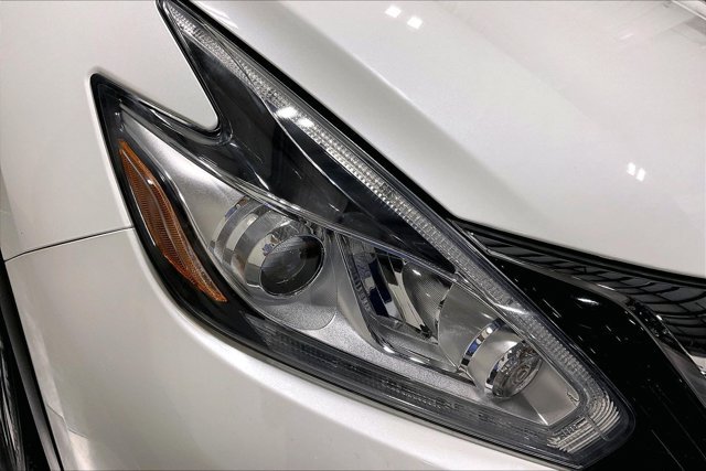 Used 2018 Nissan Murano Platinum AWD/4WD image 28