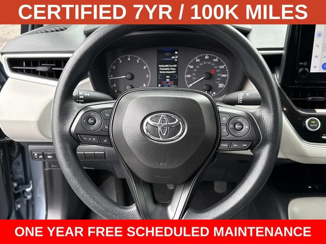 Used 2025 Toyota Corolla LE w/ LE Premium Package FWD image 18