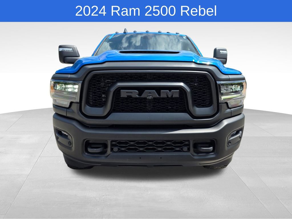 Used 2024 RAM 2500 Rebel w/ Towing Technology Group AWD/4WD image 9