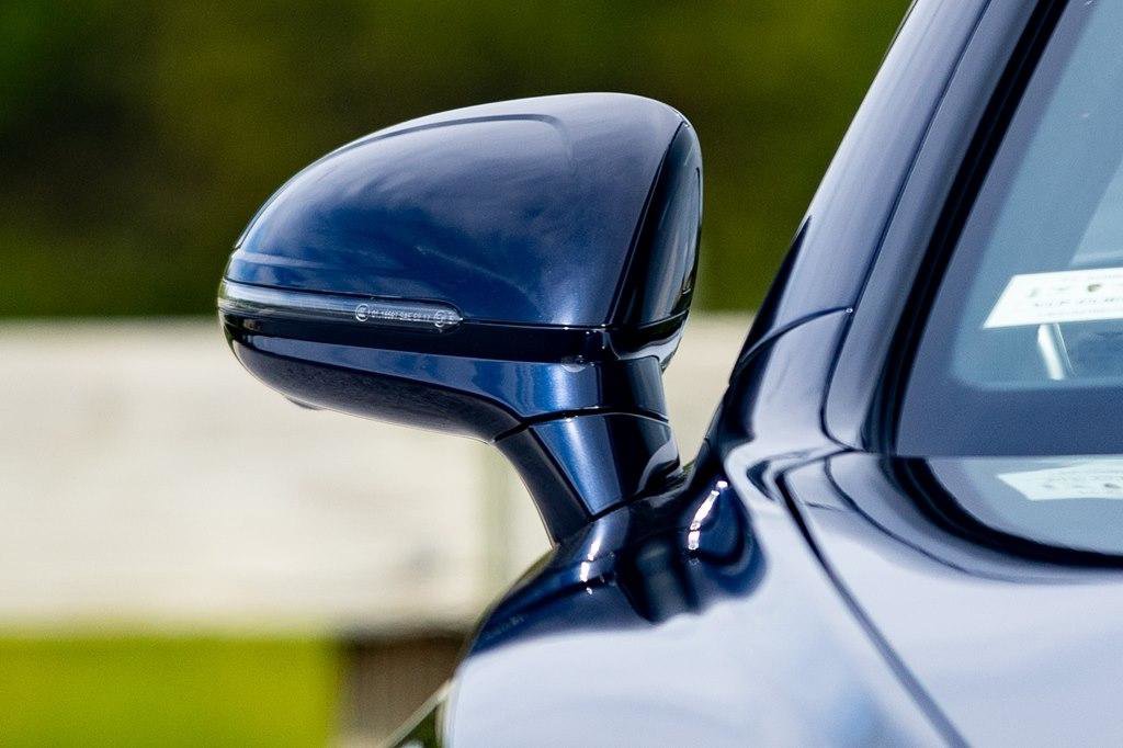 Used 2022 Bentley Continental GT AWD/4WD image 18