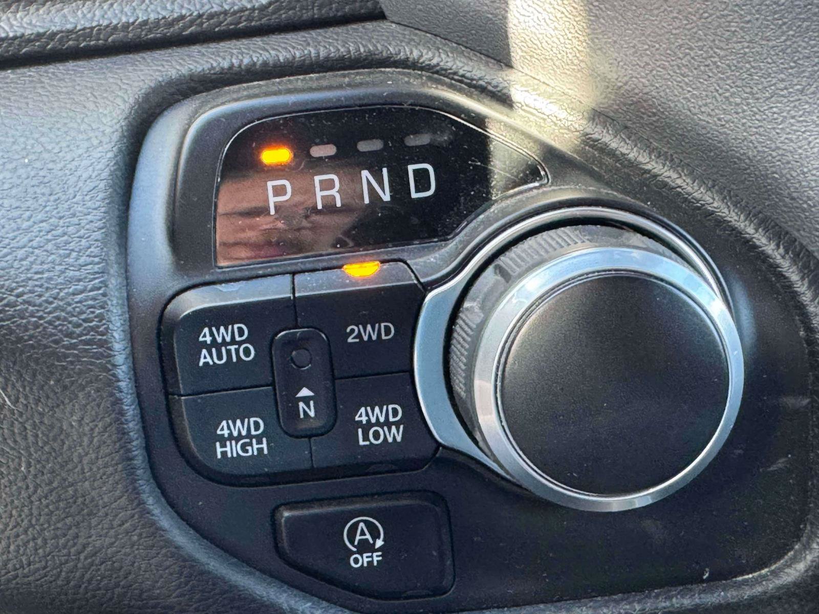 Used 2024 RAM 1500 Big Horn AWD/4WD image 28