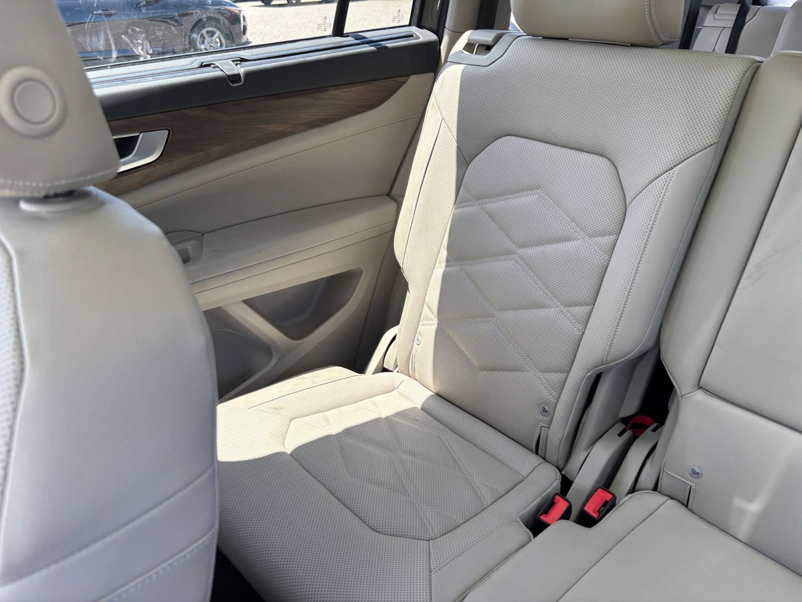 Used 2026 Volkswagen Atlas SE FWD image 41