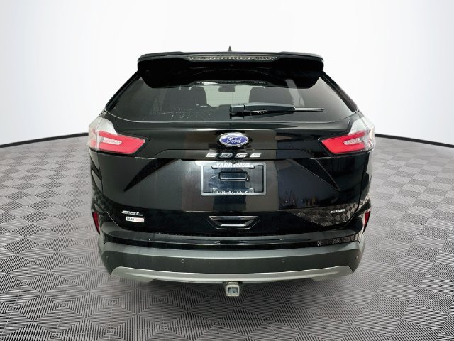 Certified 2024 Ford Edge SEL w/ Convenience Package AWD/4WD image 11