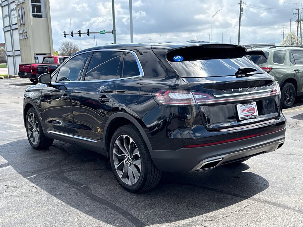 Used 2023 Lincoln Nautilus Reserve w/ Luxury Package image 9