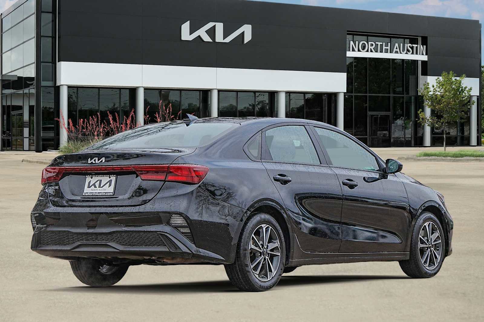 Certified 2024 Kia Forte LXS image 6