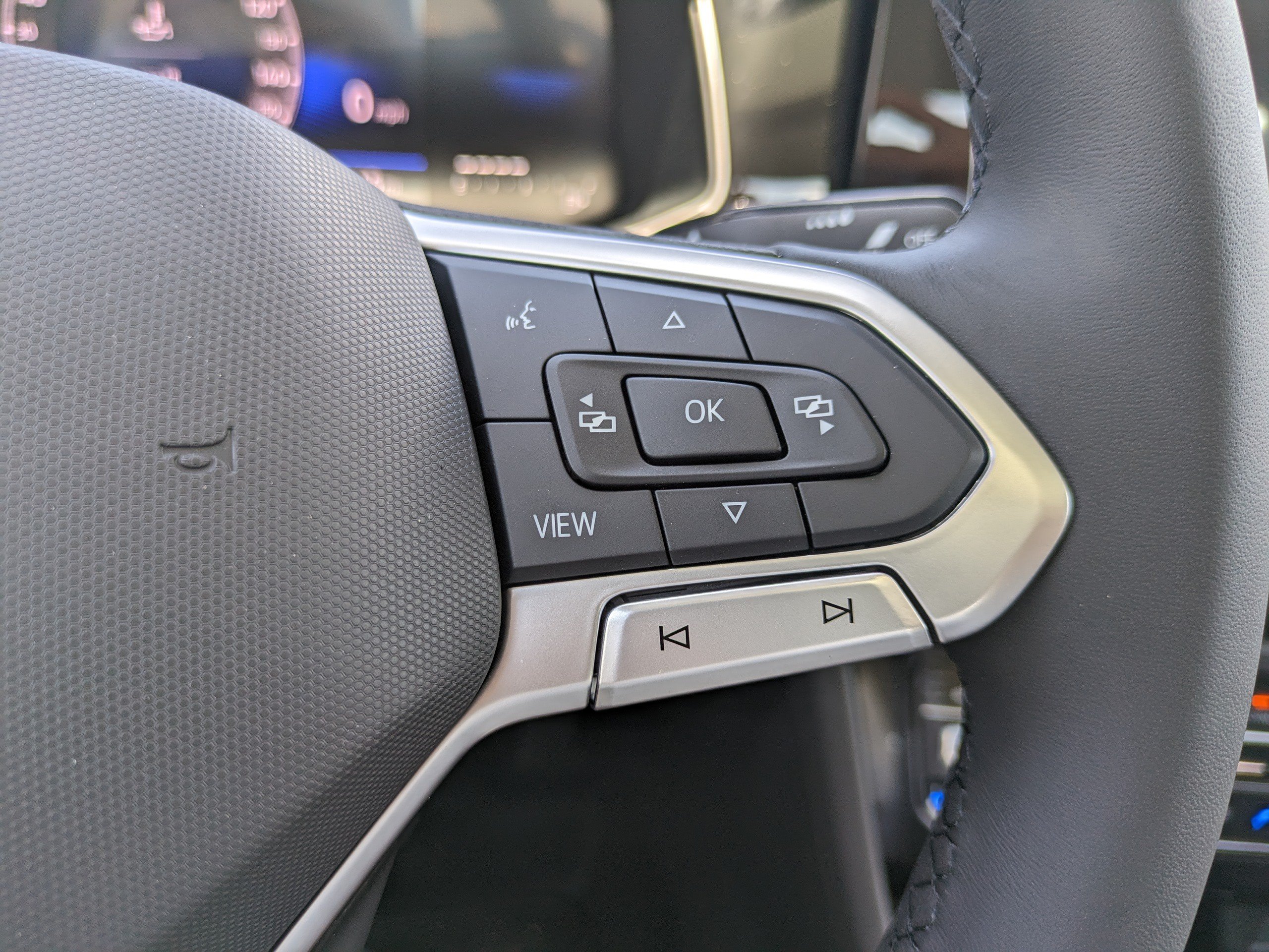 New 2026 Volkswagen Jetta SE FWD image 23