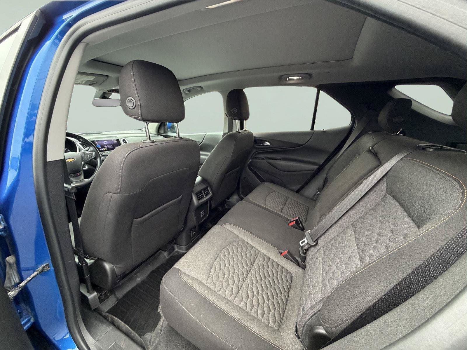 Used 2019 Chevrolet Equinox LT w/ Sun & Navigation Package AWD/4WD image 25