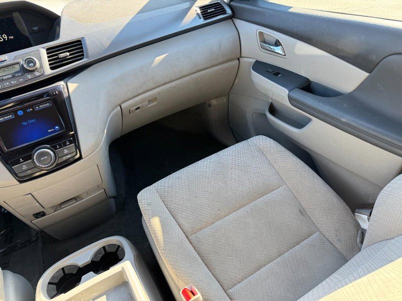 Used 2014 Honda Odyssey EX image 16