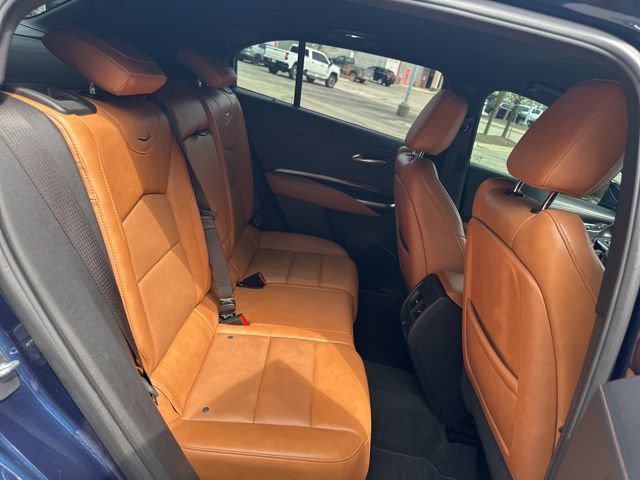 Used 2021 Cadillac XT4 Premium Luxury AWD/4WD image 28