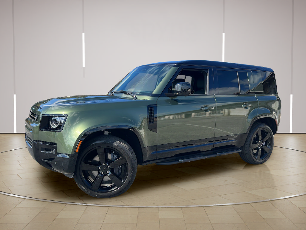 Used 2026 Land Rover Defender 110 X-Dynamic SE AWD/4WD image 1