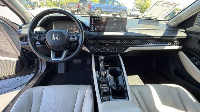 Used 2024 Honda Accord Touring image 18