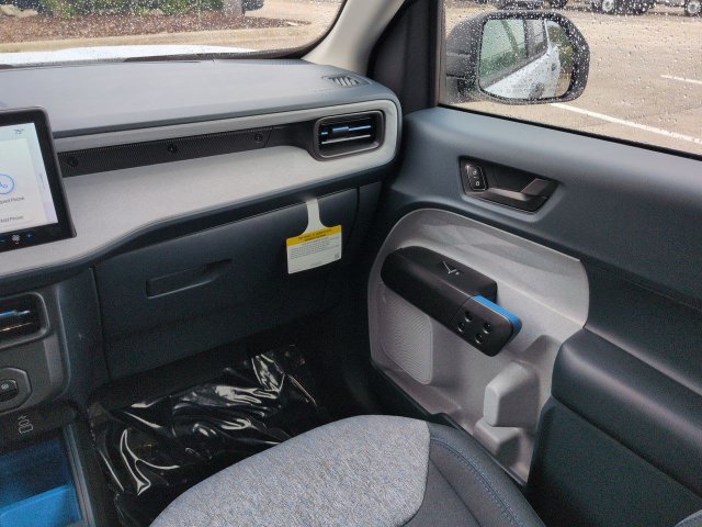 New 2026 Ford Maverick XLT FWD image 17
