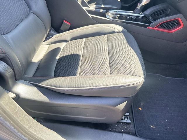 Used 2023 Chevrolet TrailBlazer RS w/ Sun and Liftgate Package image 16