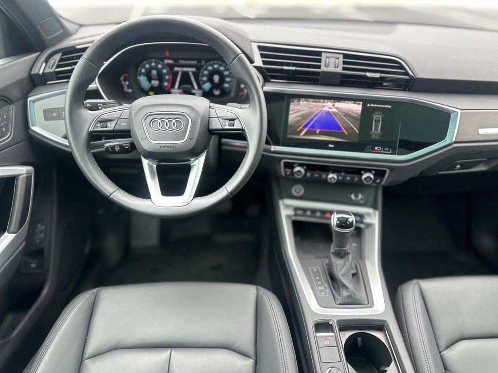 Used 2025 Audi Q3 2.0T Premium w/ Convenience Package image 12