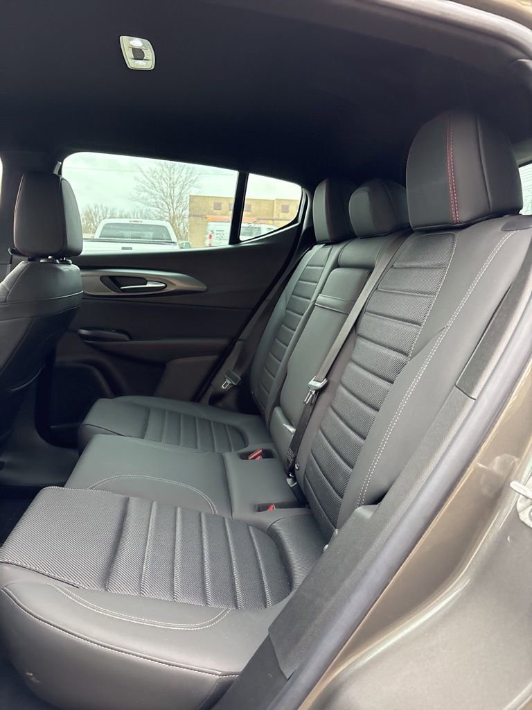 Used 2023 Dodge Hornet GT w/ GT Blacktop Package image 28