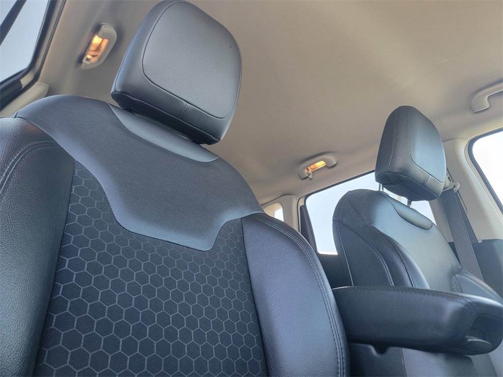 Used 2019 Jeep Compass Altitude image 20