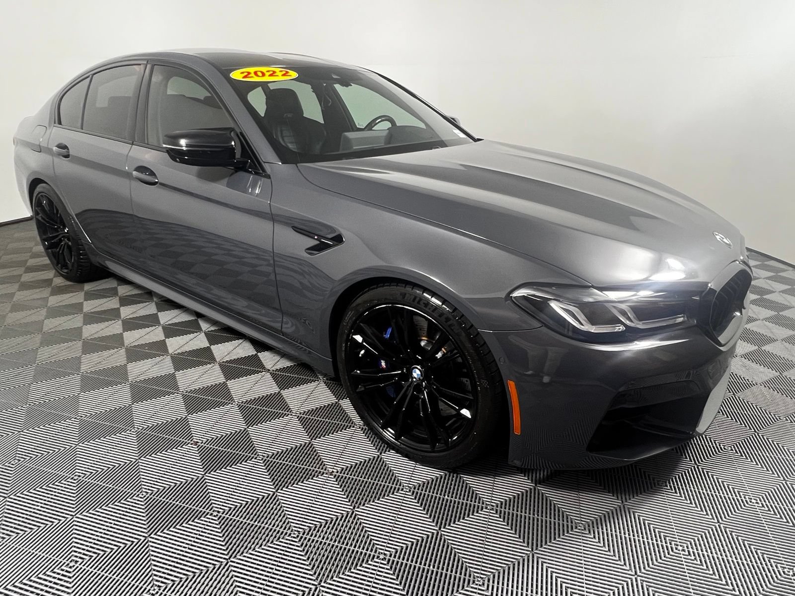 Used 2022 BMW M5 w/ Competition Package AWD/4WD image 3