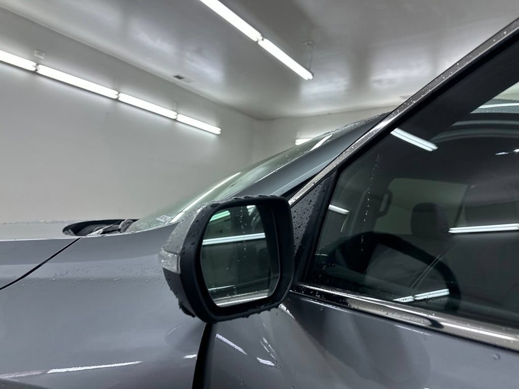 New 2027 Buick Enclave Preferred w/ Power Package AWD/4WD image 17