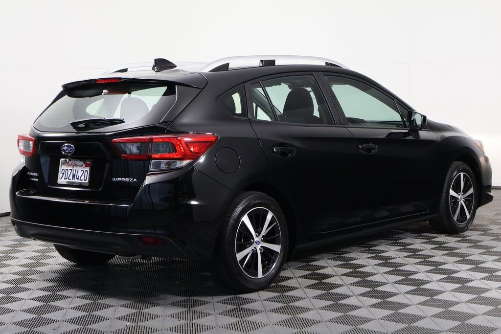 Used 2023 Subaru Impreza Premium image 4