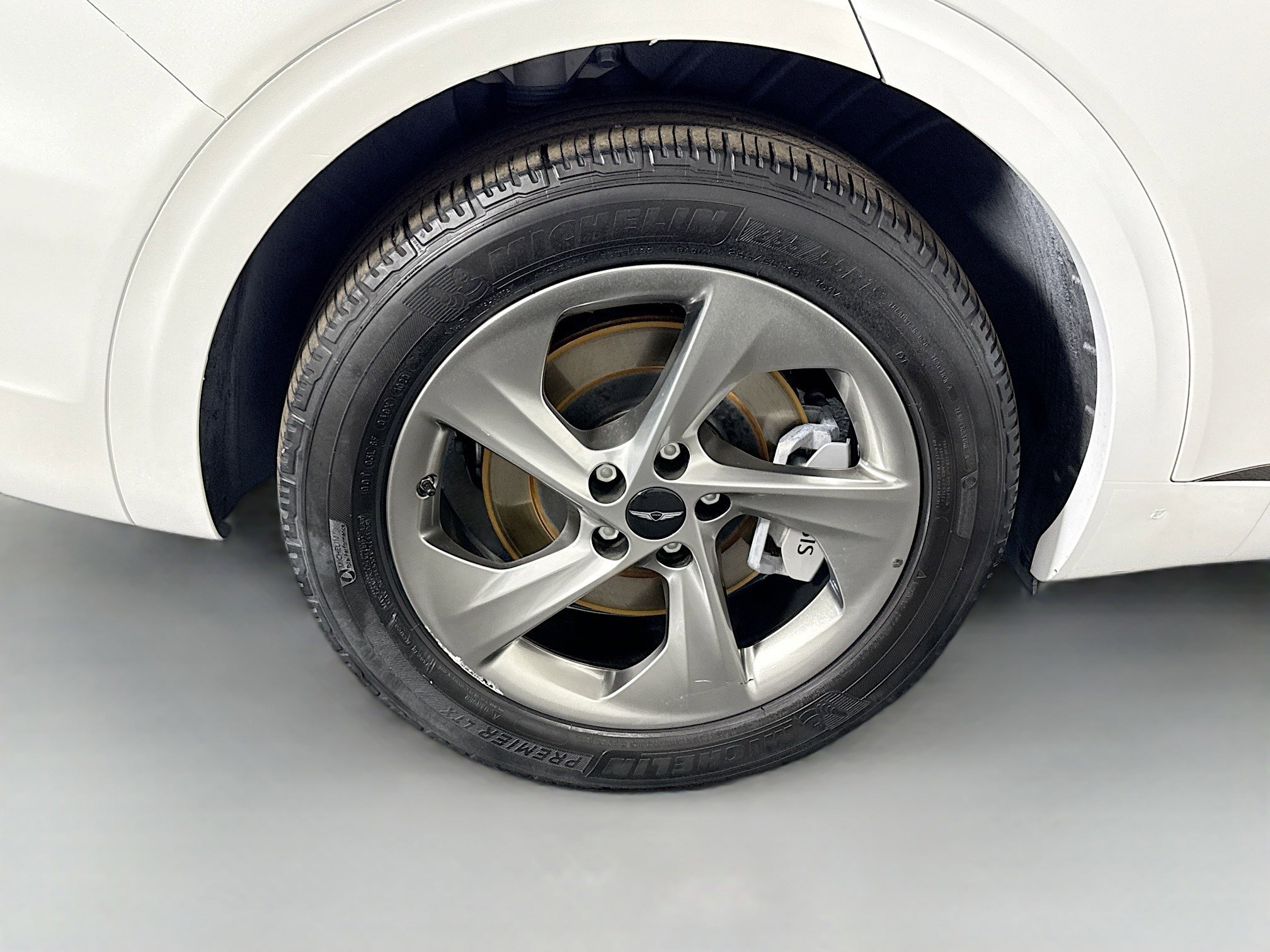 Used 2026 Genesis GV70 2.5T Advanced image 33