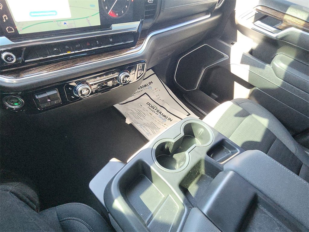 Used 2025 GMC Sierra 1500 Elevation image 21