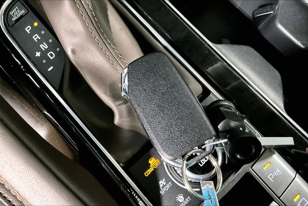 Used 2021 Kia Telluride SX w/ Nightfall Edition Package image 13