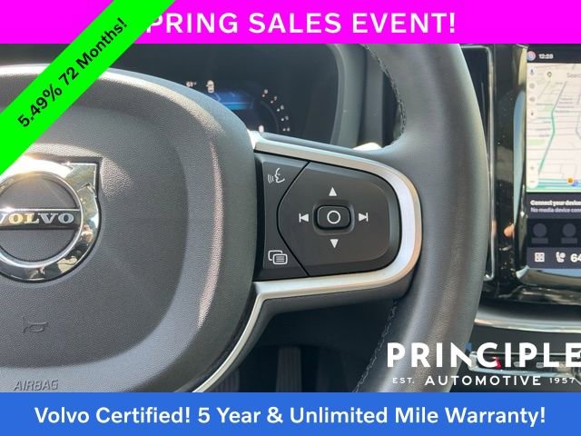 Certified 2025 Volvo XC60 B5 Core image 24