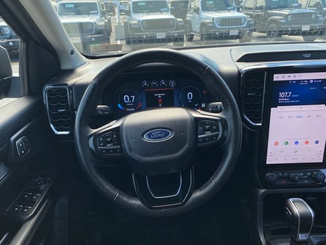 Used 2025 Ford Ranger Lariat w/ FX4 Off-Road Package AWD/4WD image 29
