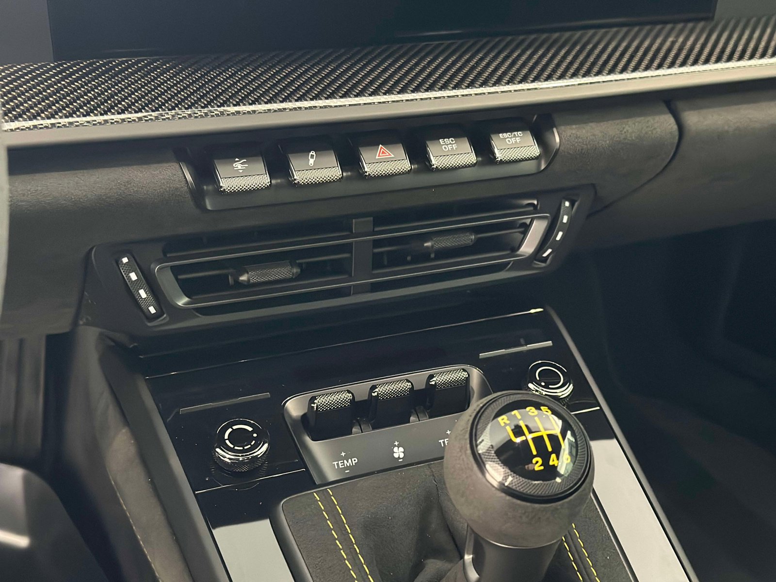 Certified 2022 Porsche 911 GT3 image 19