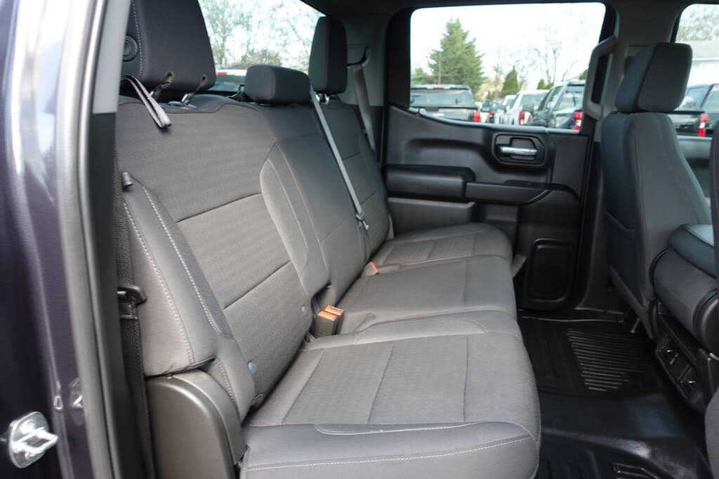 Used 2024 Chevrolet Silverado 1500 W/T w/ WT Fleet Convenience Package AWD/4WD image 28