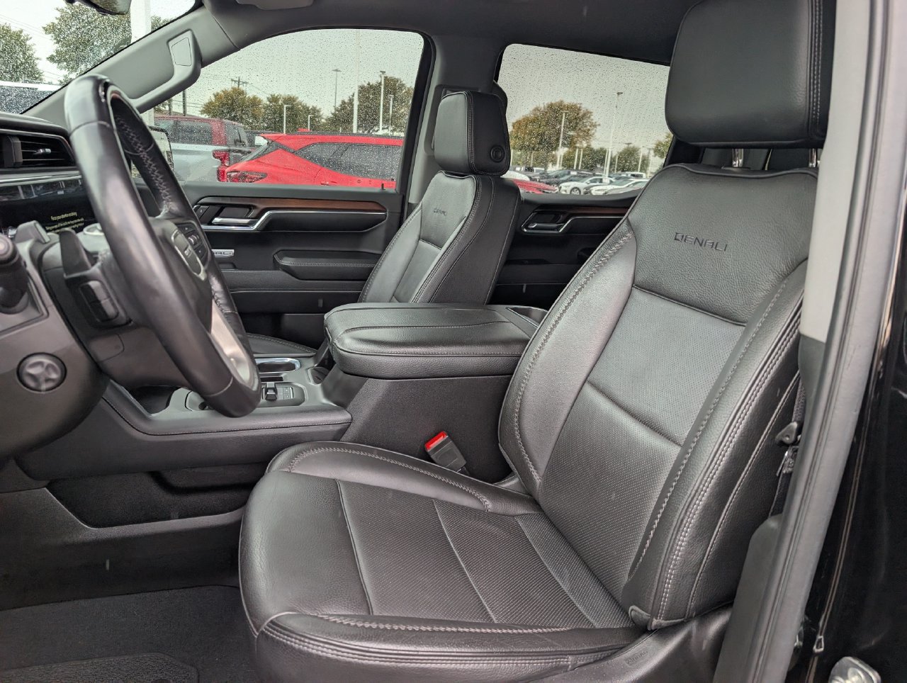 Used 2024 GMC Sierra 1500 Denali AWD/4WD image 25