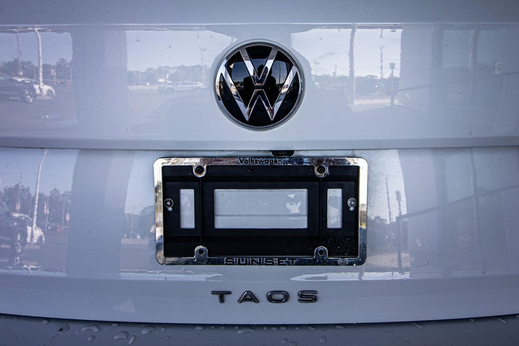 Certified 2023 Volkswagen Taos S w/ Driver Assistance Package image 15