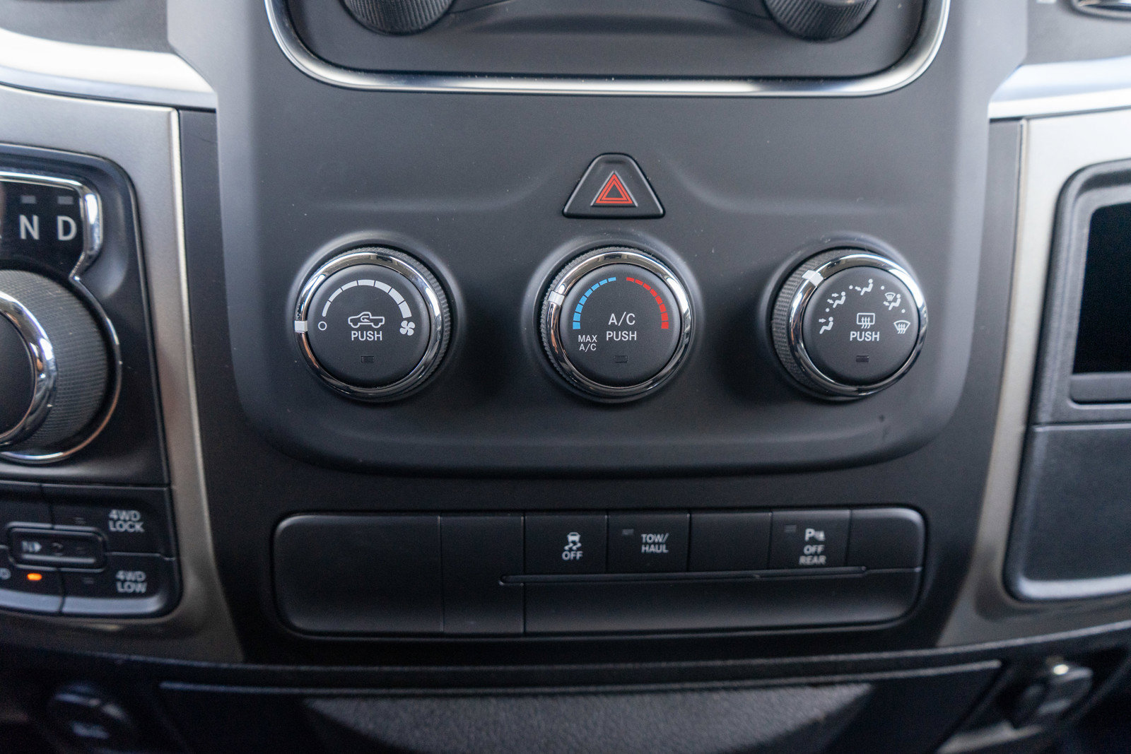 Used 2019 RAM 1500 Classic Warlock AWD/4WD image 19