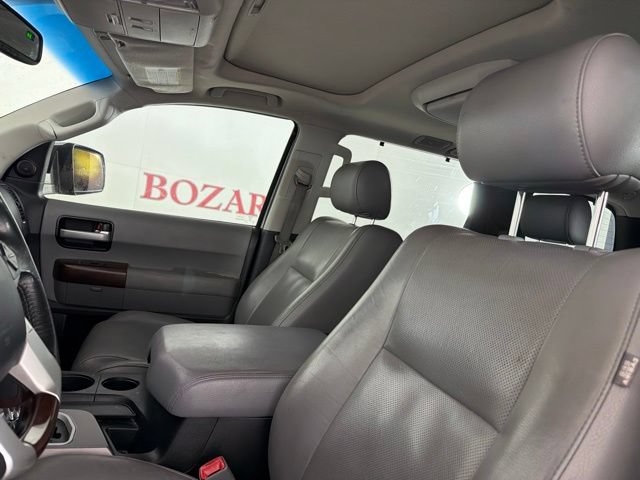 Used 2014 Toyota Sequoia Platinum RWD image 11