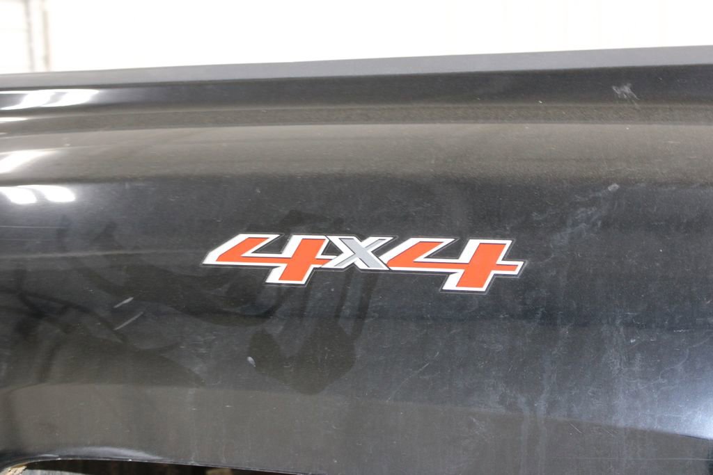 Used 2015 Chevrolet Silverado 3500 High Country w/ Duramax Plus Package image 17