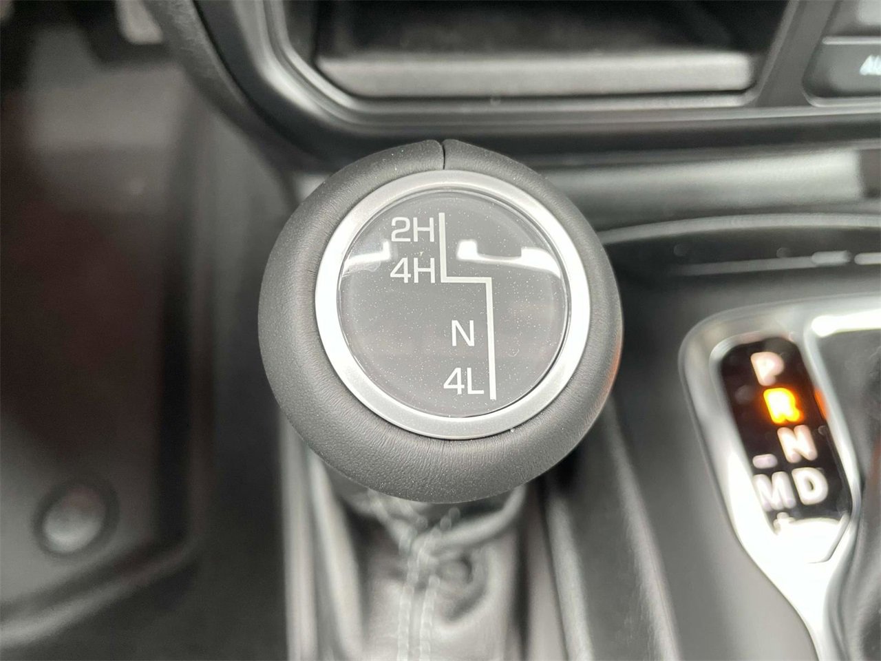 New 2025 Jeep Gladiator Sport w/ Premium Package image 21