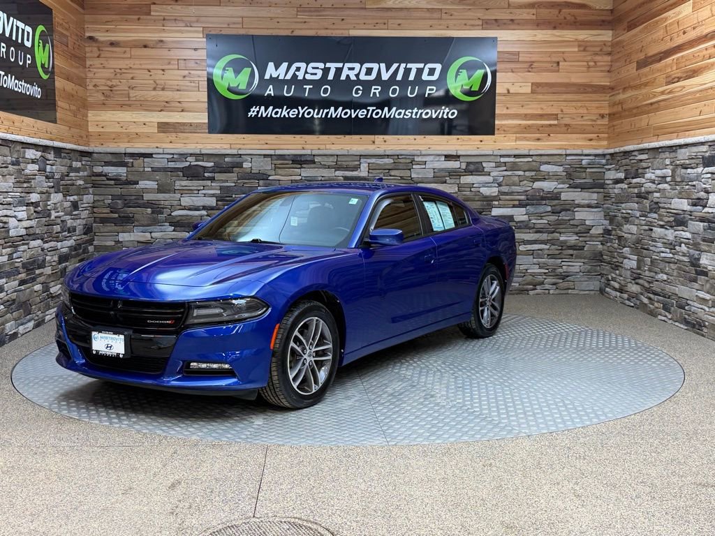 Used 2019 Dodge Charger SXT w/ Plus Group image 4