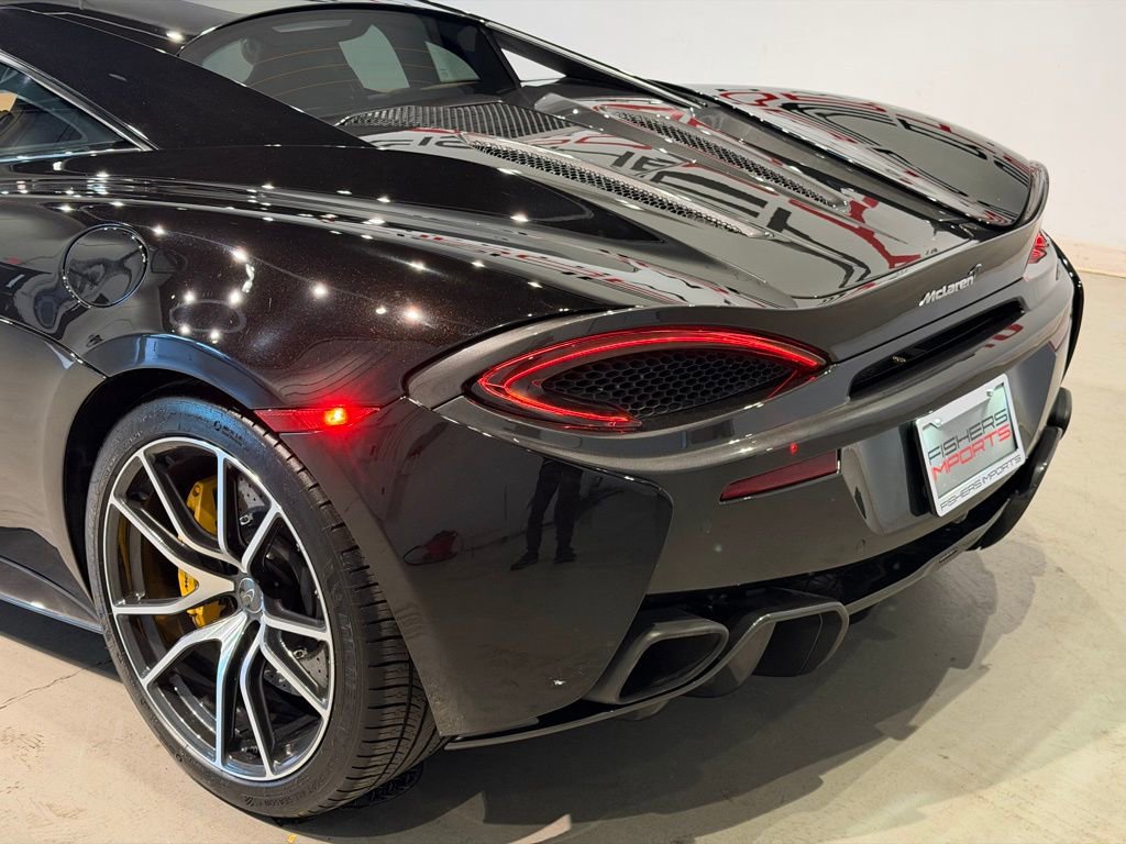 Used 2016 McLaren 570S Coupe image 7