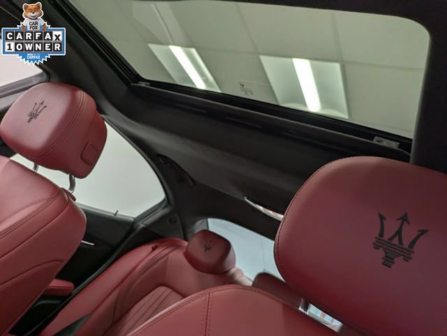 Used 2023 Maserati Ghibli Modena Q4 AWD/4WD image 21