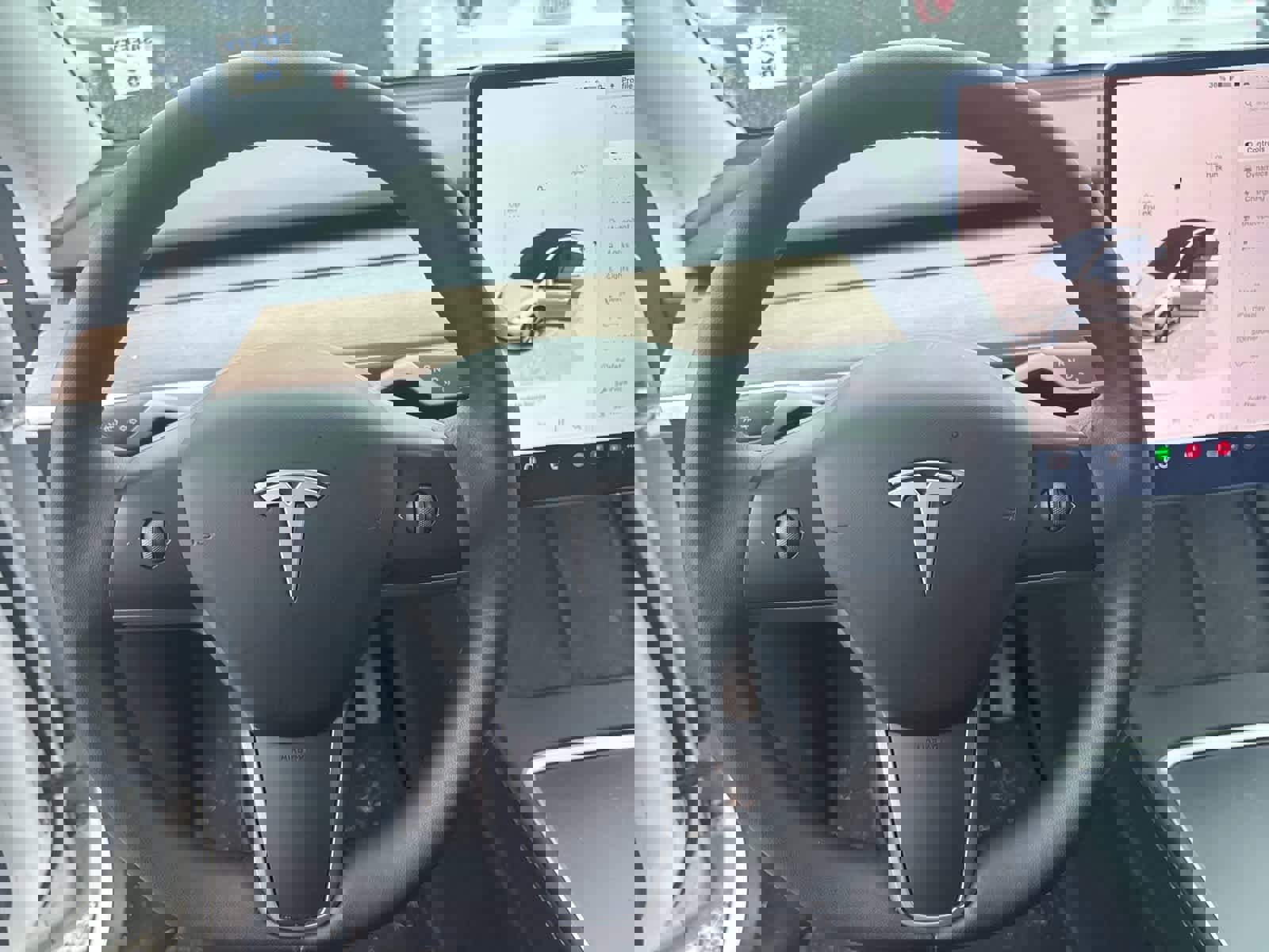 Used 2023 Tesla Model Y Long Range image 18