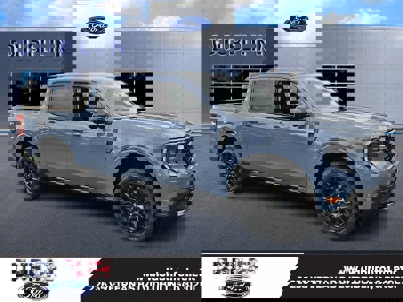 New 2025 Ford Maverick Lariat w/ Black Appearance Package image 1