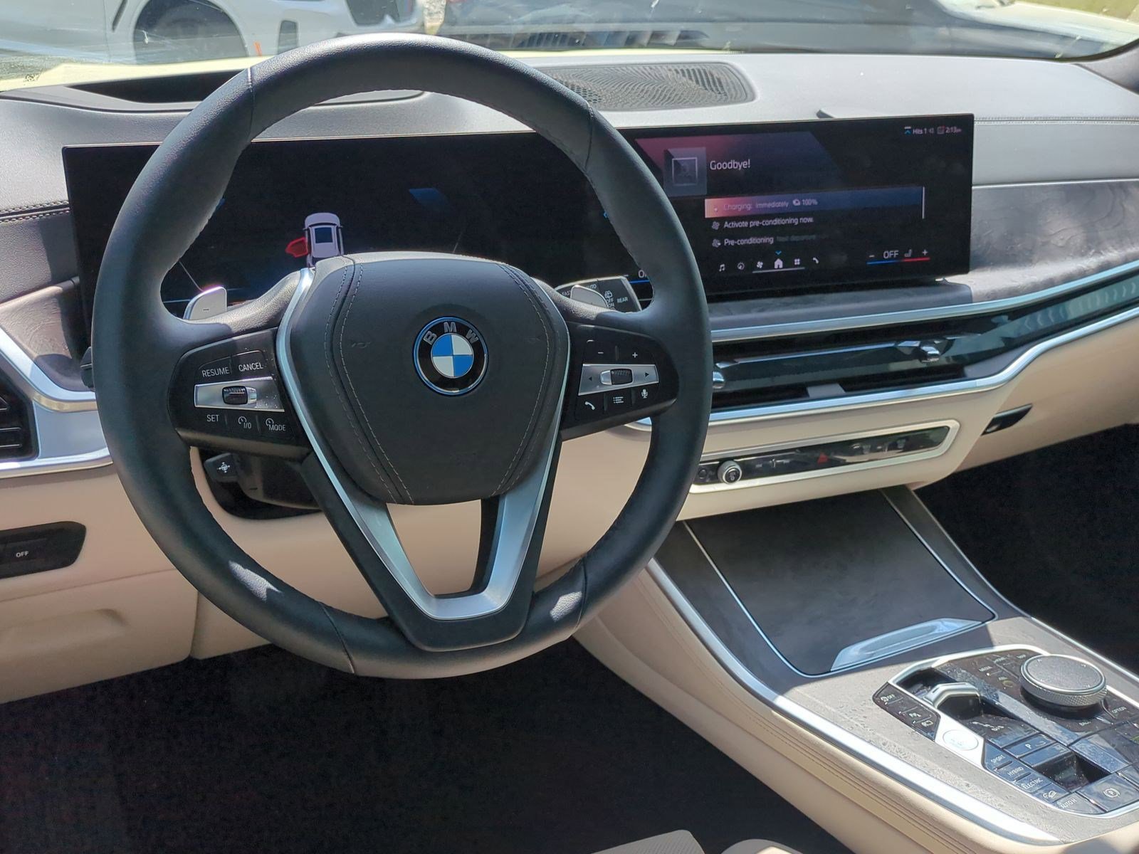 Certified 2024 BMW X5 xDrive50e w/ Premium Package image 29