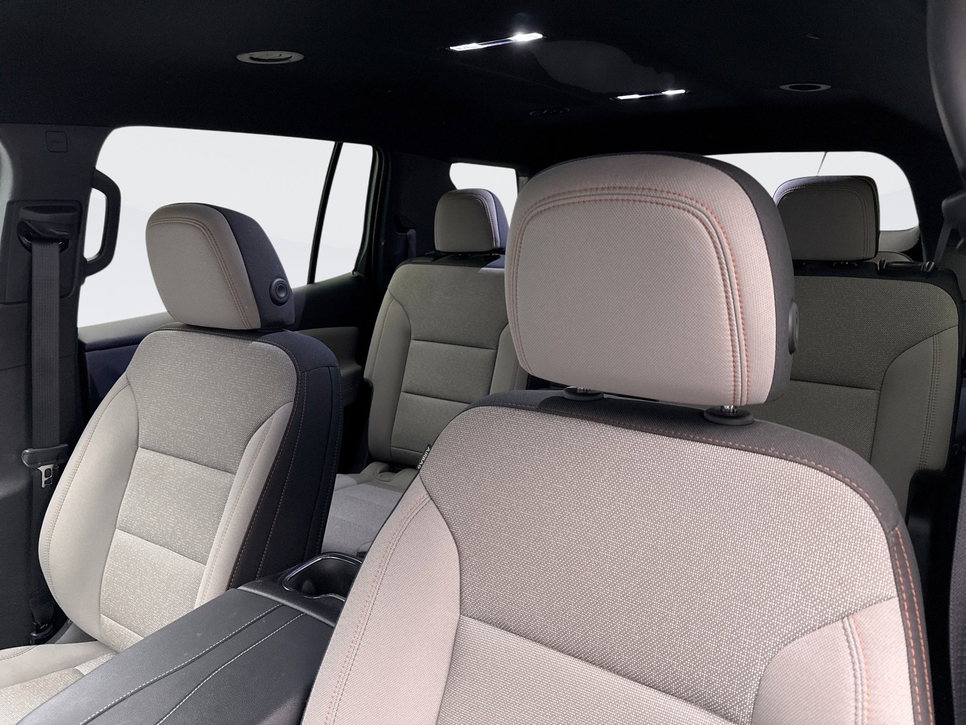 Used 2025 Chevrolet Traverse LT w/ Driver Confidence Package AWD/4WD image 13