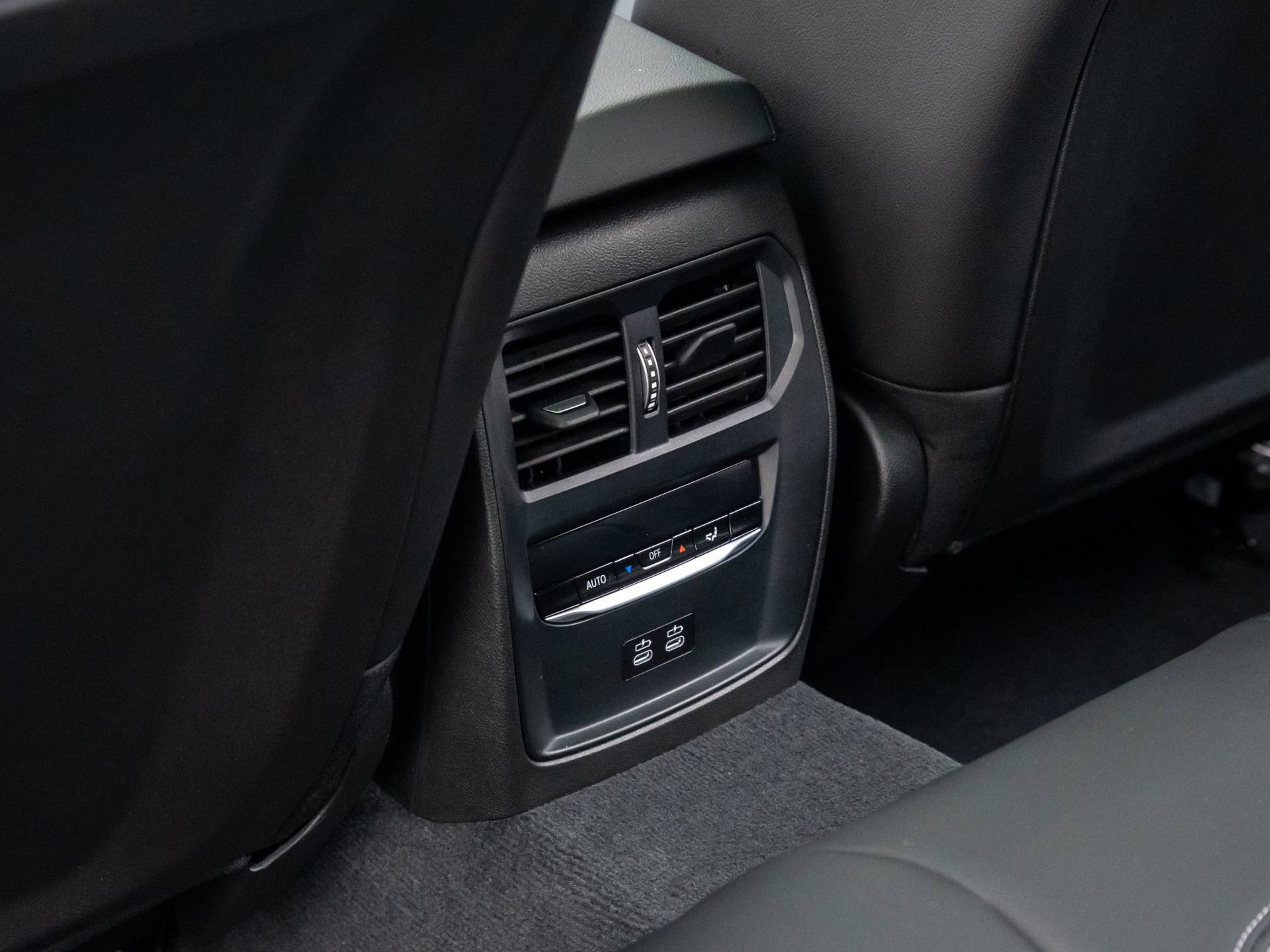 Certified 2024 BMW M340i xDrive w/ Premium Package image 20