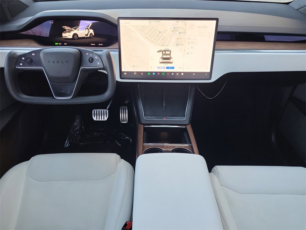 Used 2022 Tesla Model X image 15